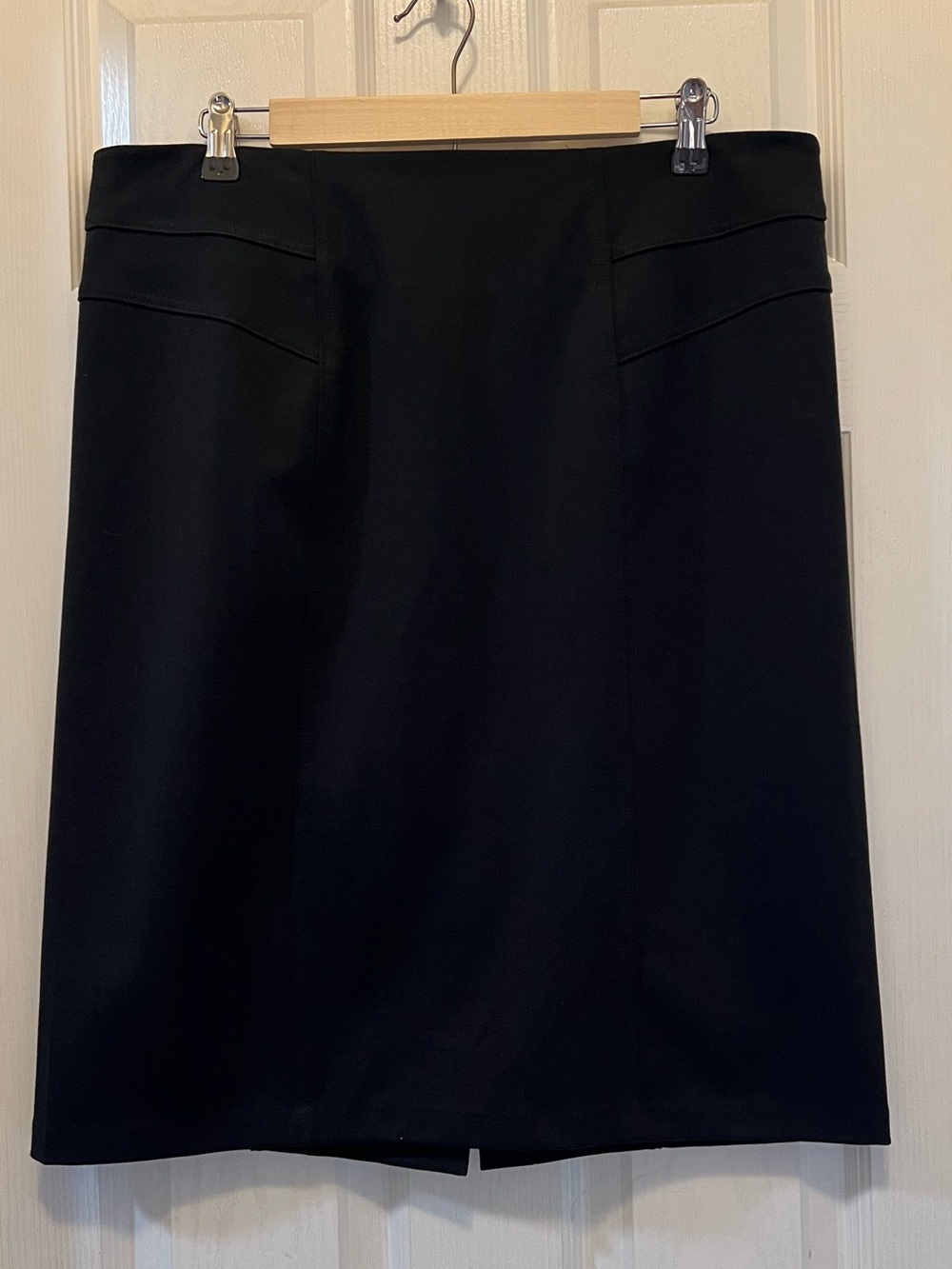 New York & Company Black Pencil Skirt